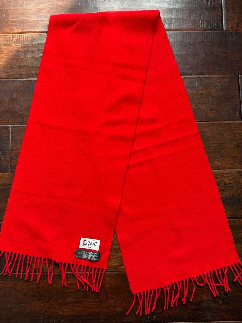 Vintage D'Allaird's Red Wool Scarf Made in West Germany - Picture 2 of 2